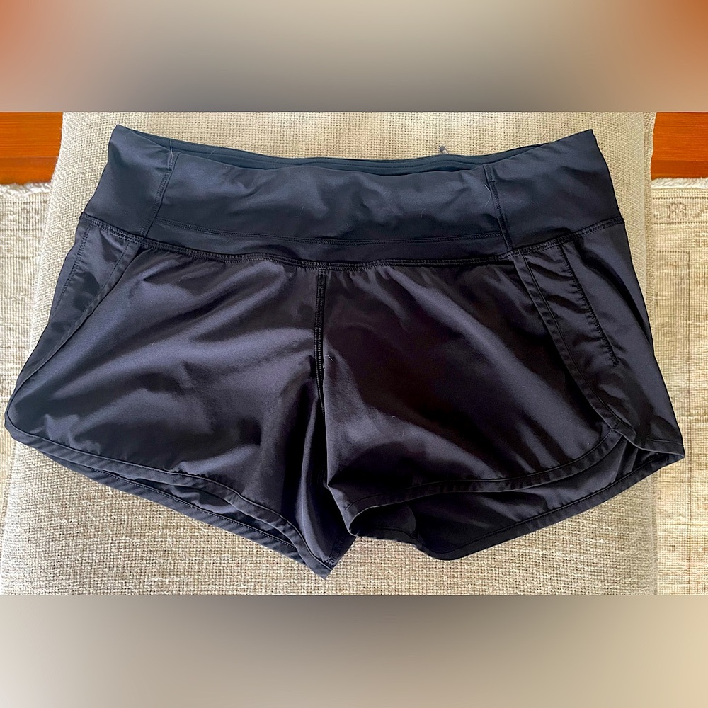Lululemon Athletica Women’s shorts - Black